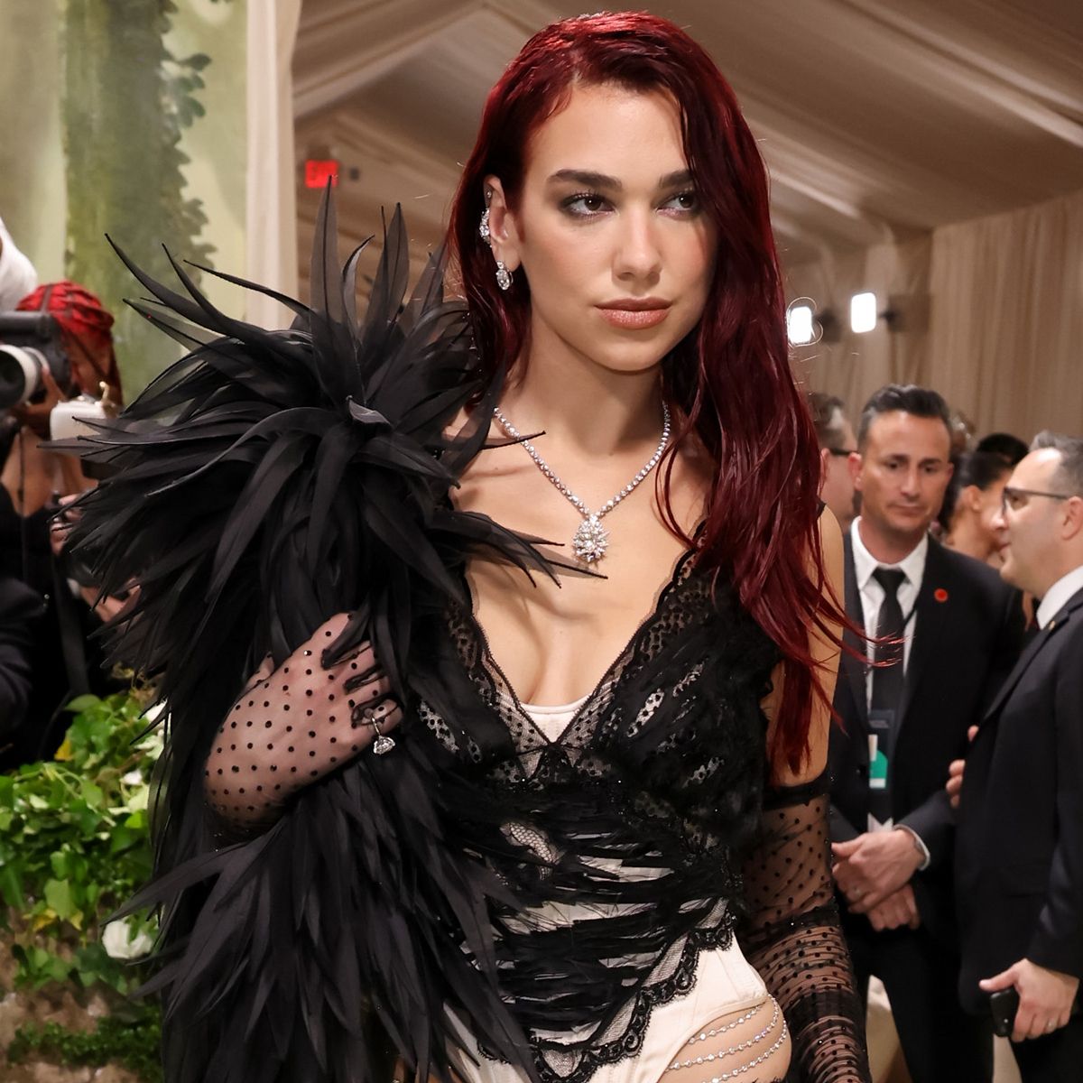 gothic-bride-was-the-real-theme-of-the-met-gala-2024-who-what-wear