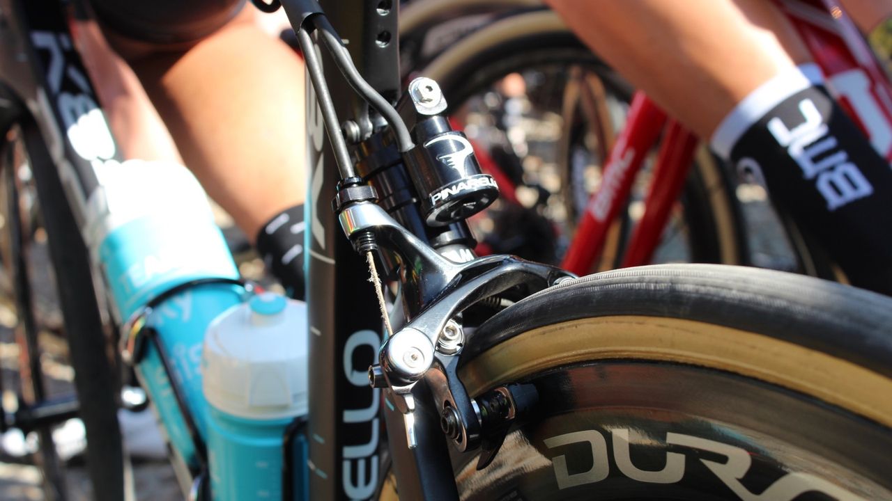 Gianni Moscon joined Team Sky teammate Ian Stannard on the hydraulic version of the Pinarello Dogma K8-S
