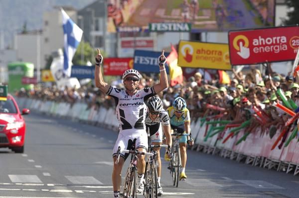 Simon Gerrans (Cerv&eacute;lo TestTeam), 29, wins Vuelta a Espa&ntilde;a stage 10 to Murcia.