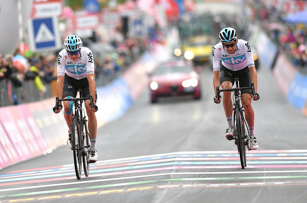 Chris Froome (Team Sky) loses more time in the overall classification