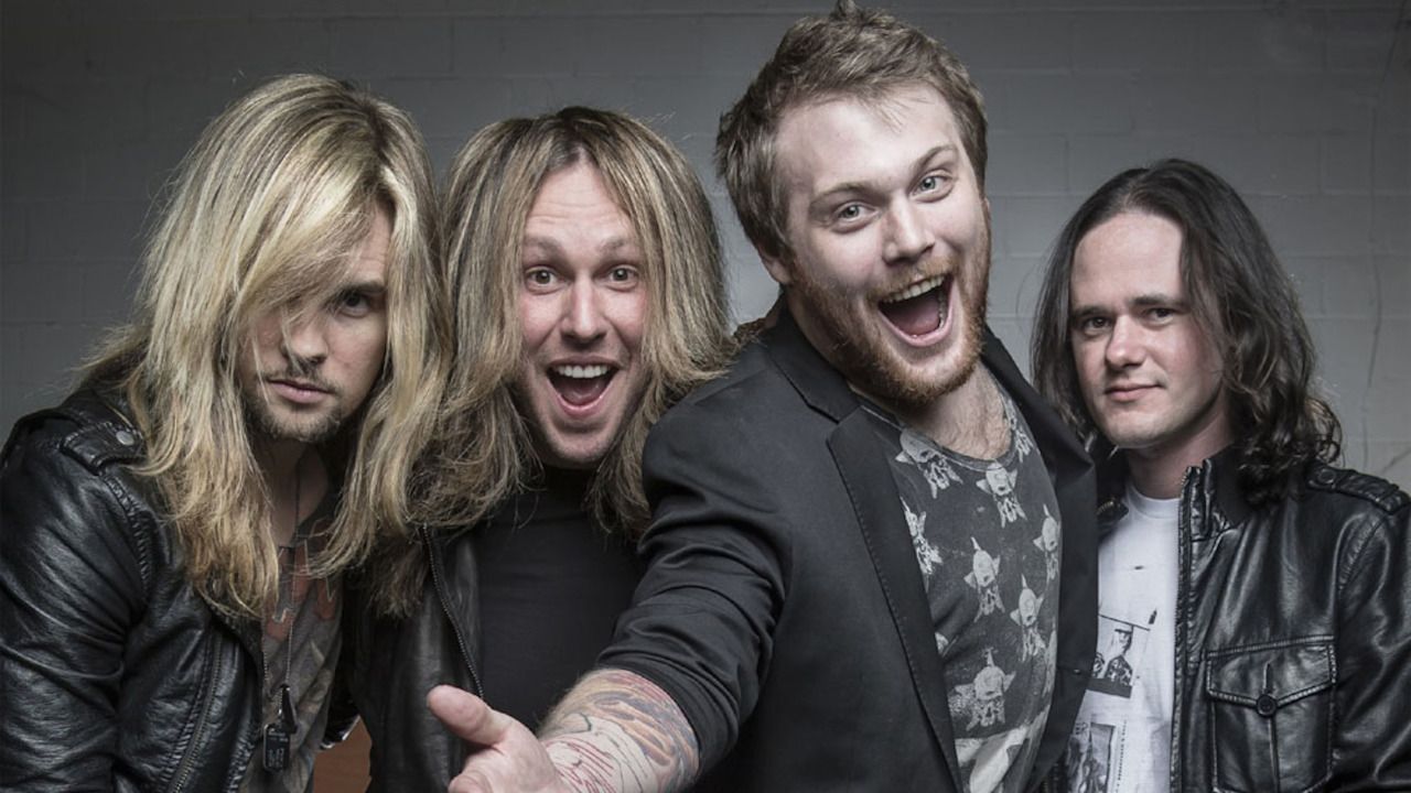 This next. Danny Worsnop we are Harlot. Группа we are Harlot. Дискография Harlot. Образы рок групп.