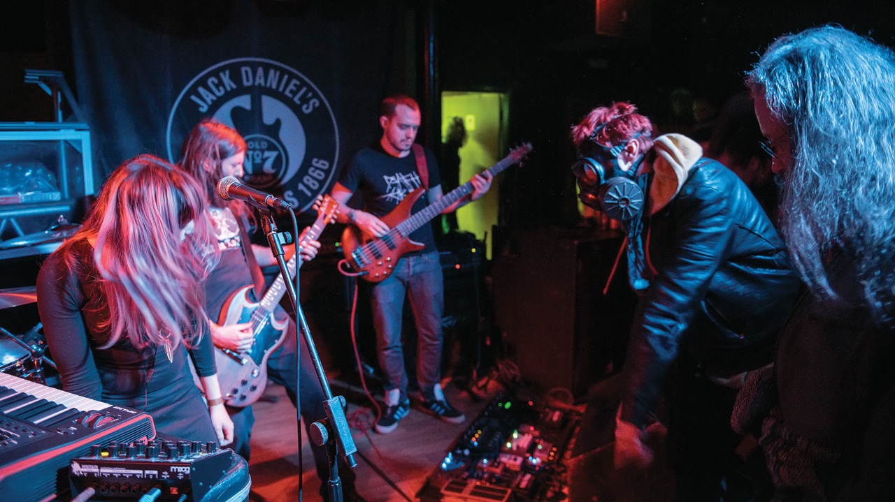 A photograph of Mammoth Weed Wizard Bastard on stage