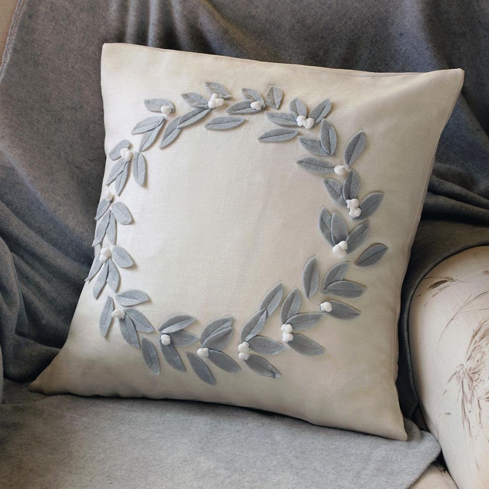 Easy Christmas Craft Ideas – DIY makes for the holidays | Ideal Home