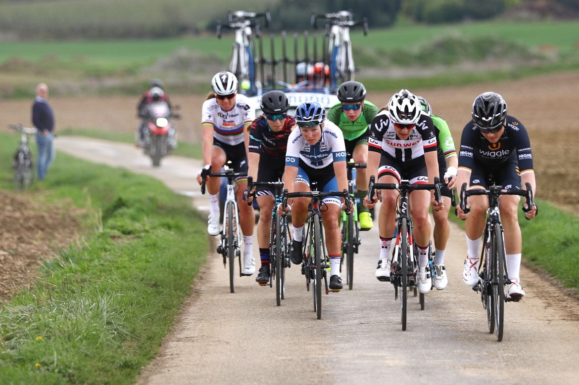 The breakaway in the women's Amstel Gold Race