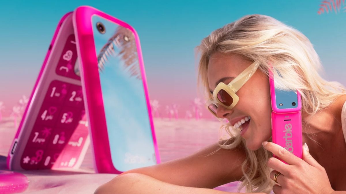 The new Nokia HMD Barbie flip phone is an absolute dream