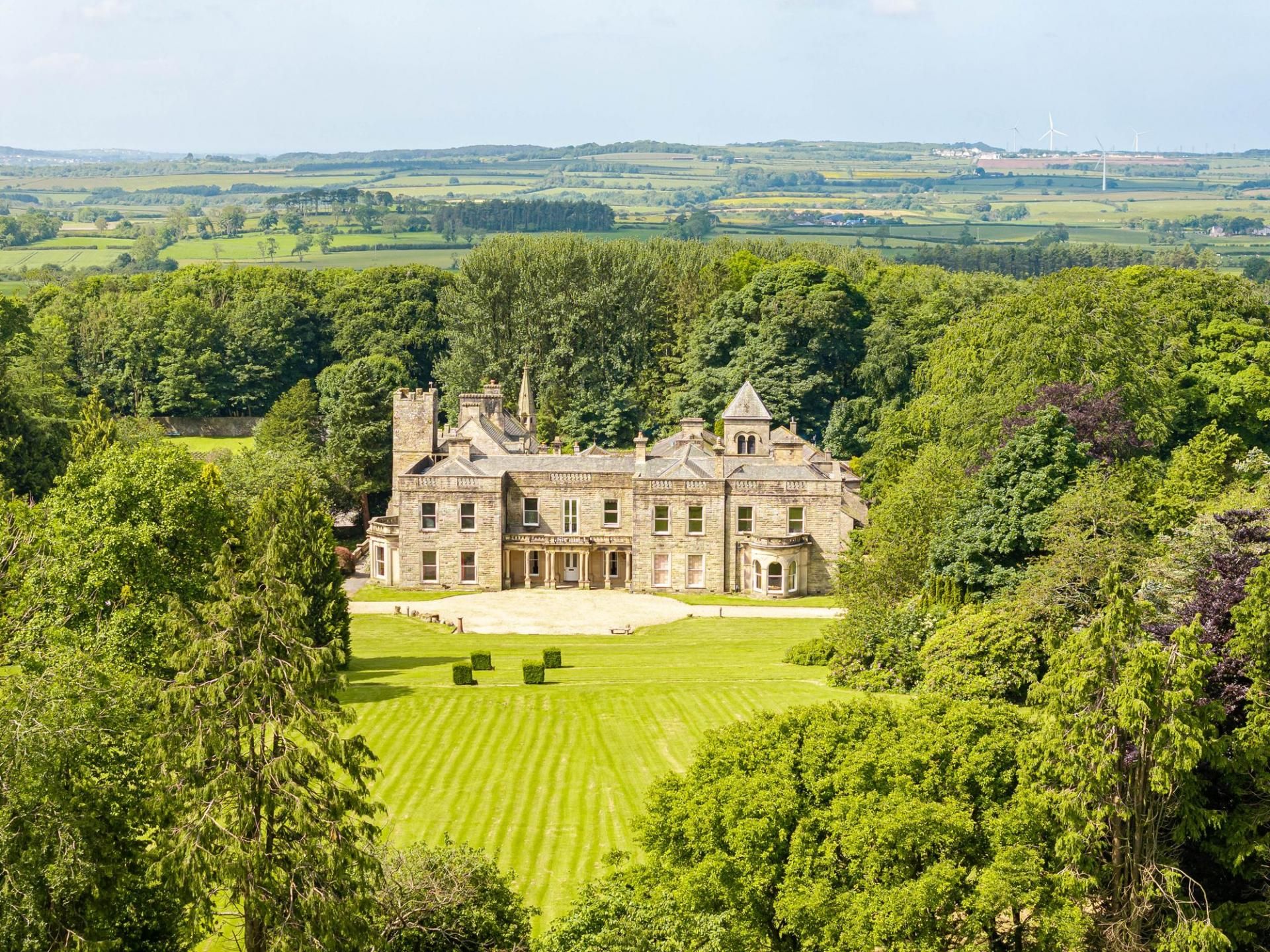 The Christmas sales reach the property market: Six beautiful houses that have had their prices reduced