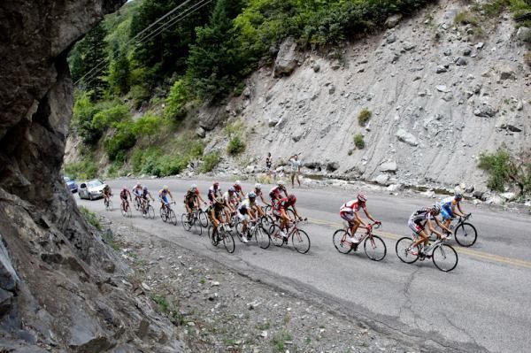 The break at the base of the Alpine Loop climb.