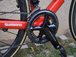 A closer look at the 53/39 Dura-Ace R9100-P series crankset, with Shimano's new power meter