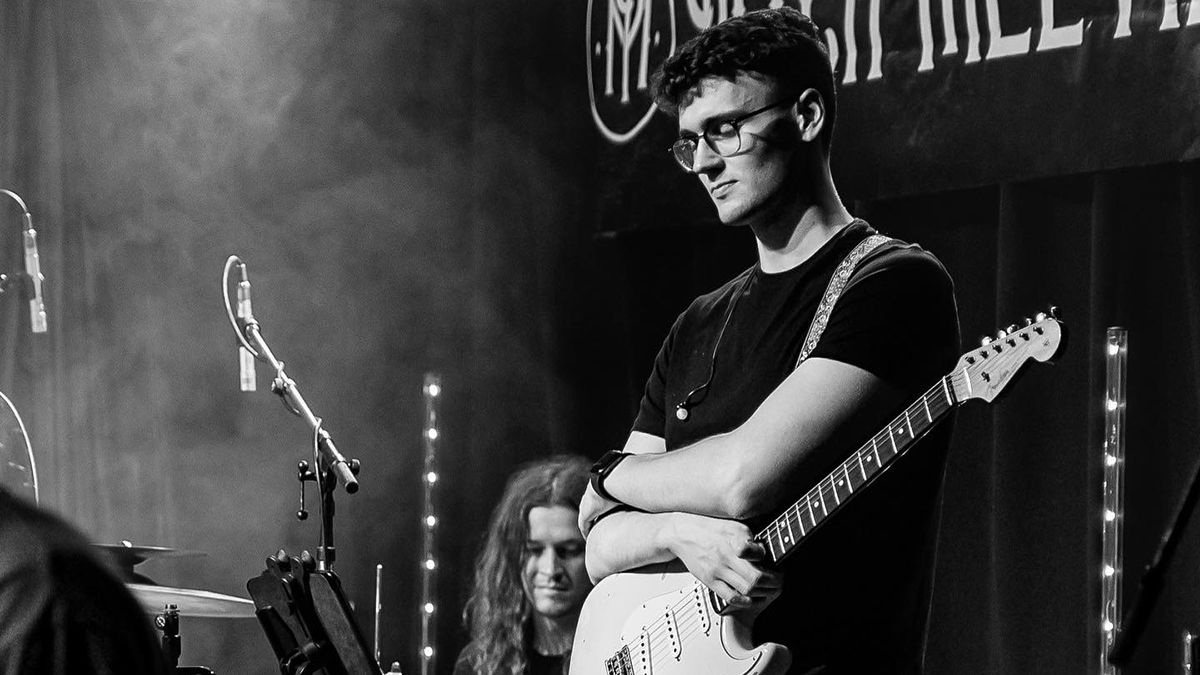 Meet George Collins – the Bieber-backed British session guitarist ...