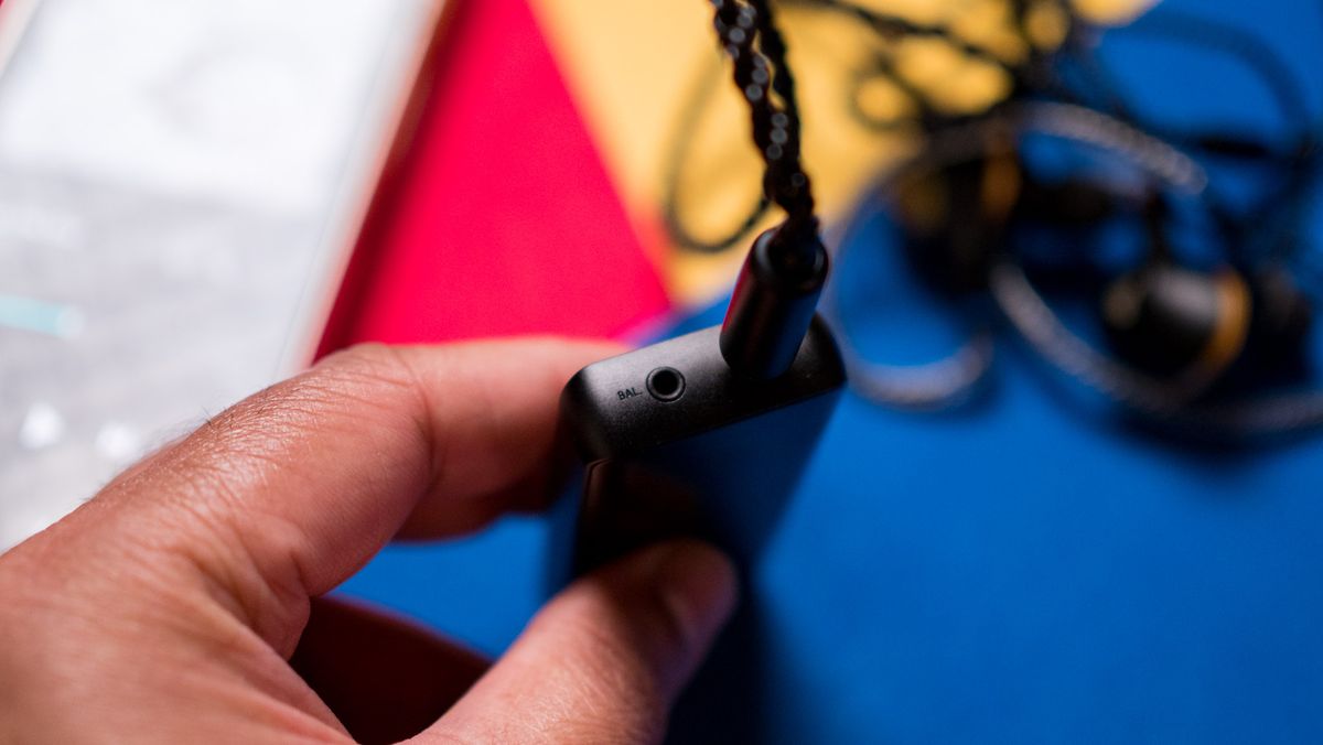 Fiio BTR5 2021 review