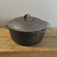 Vintage cast iron pot | $125 on Etsy&nbsp;