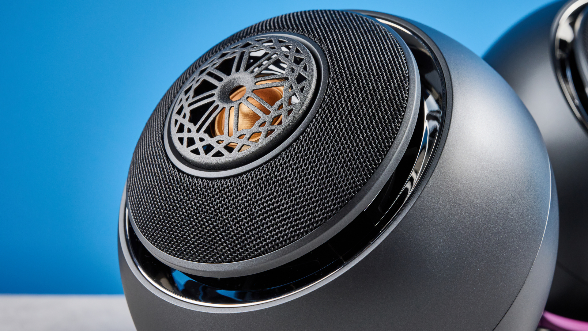 Black Creative Pebble Nova computer speakers