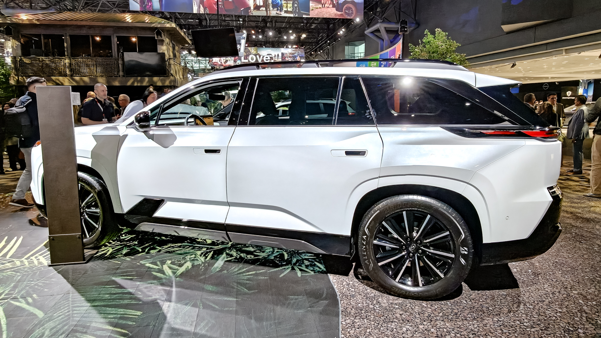 2027 Subaru Getaway at NYIAS 2026.