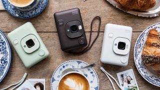 instax mini LiPlay