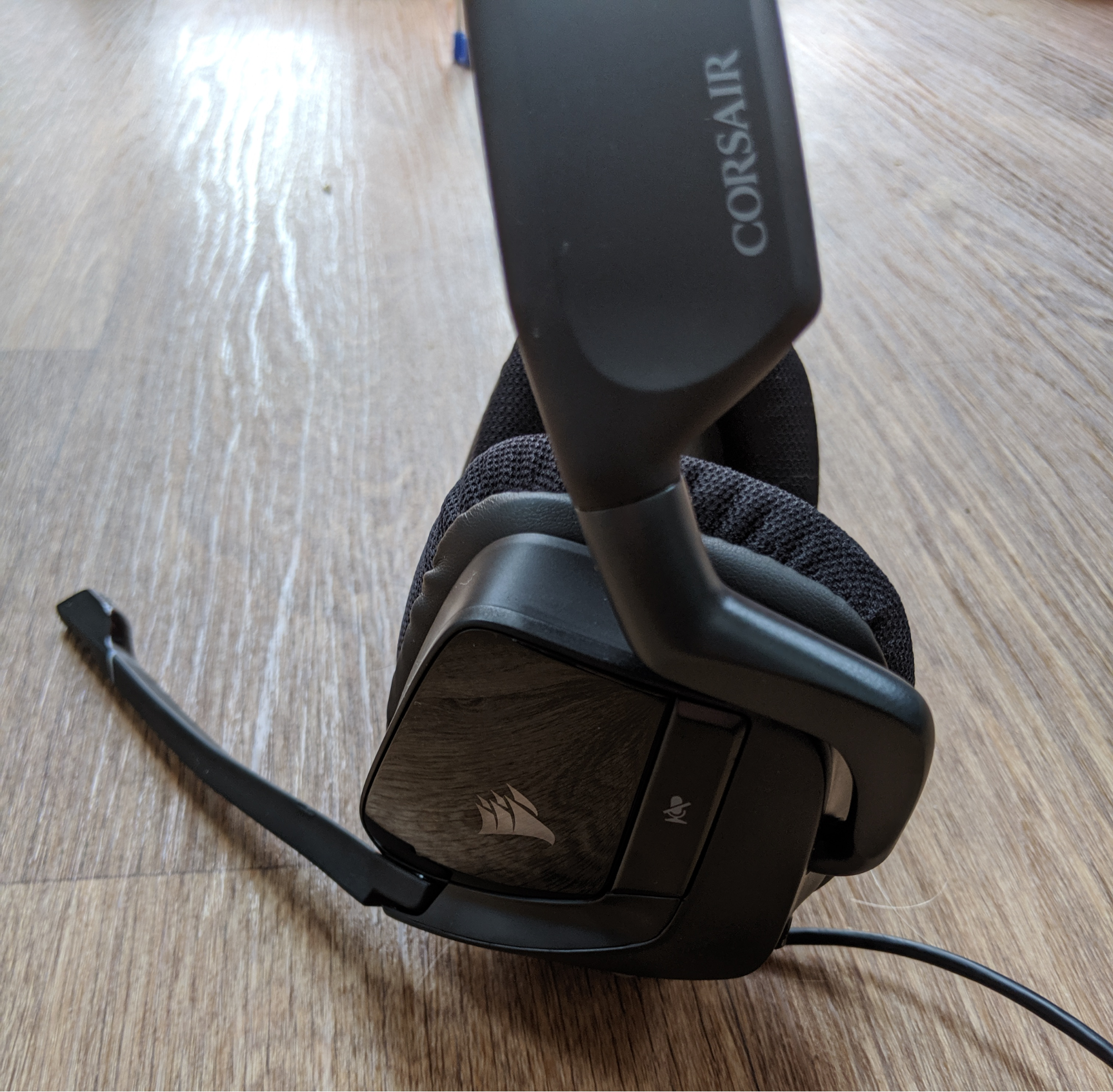 Skråstreg Beregning Åbent Corsair Void RGB Elite USB Gaming Headset Review: A Mic to Be Reckoned With  | Tom's Hardware