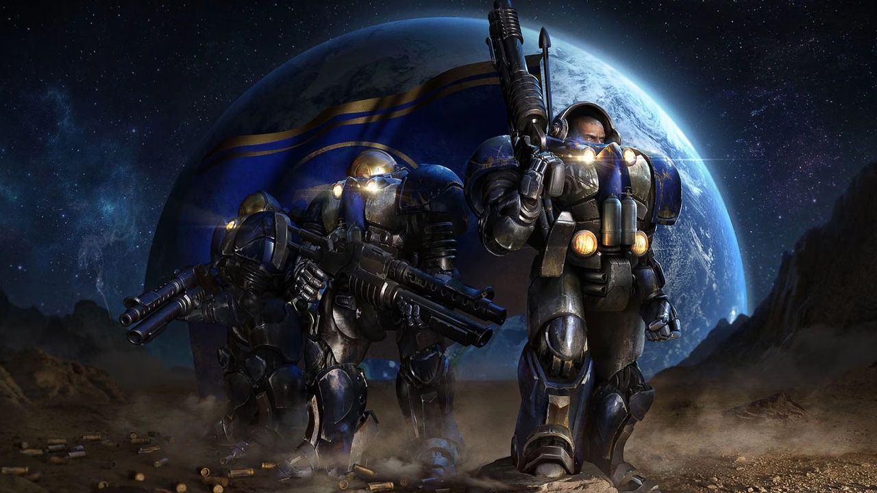 Blizzard is potentially planning something big for StarCraft by intentionally glitching its website and hiding cryptic lore messages within