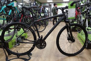 New Quick hybrid range includes three models with suspension forks