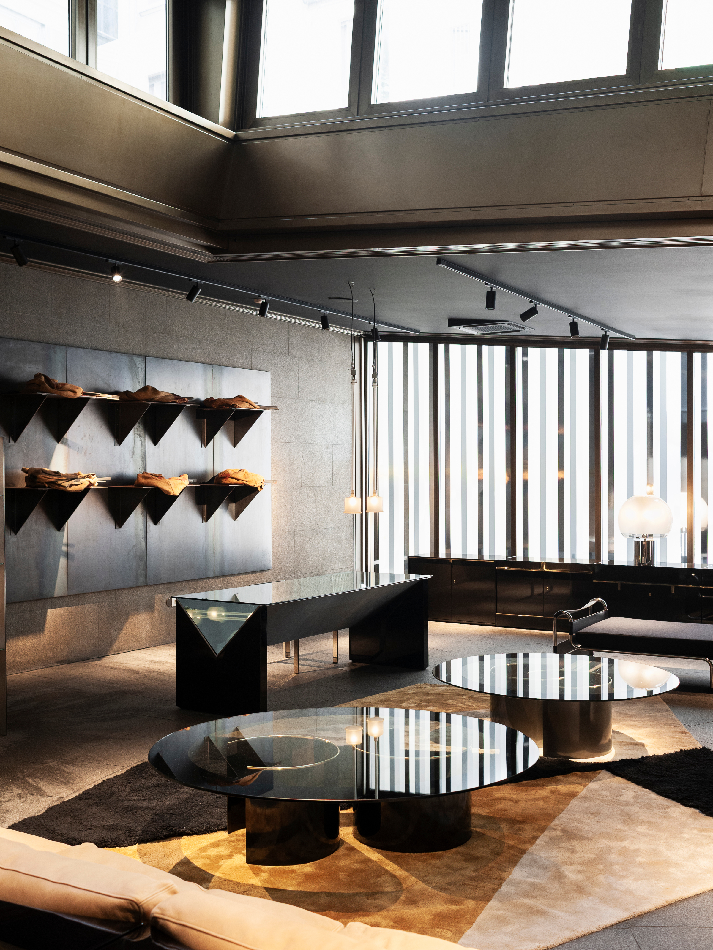 Dimoregallery in Milan