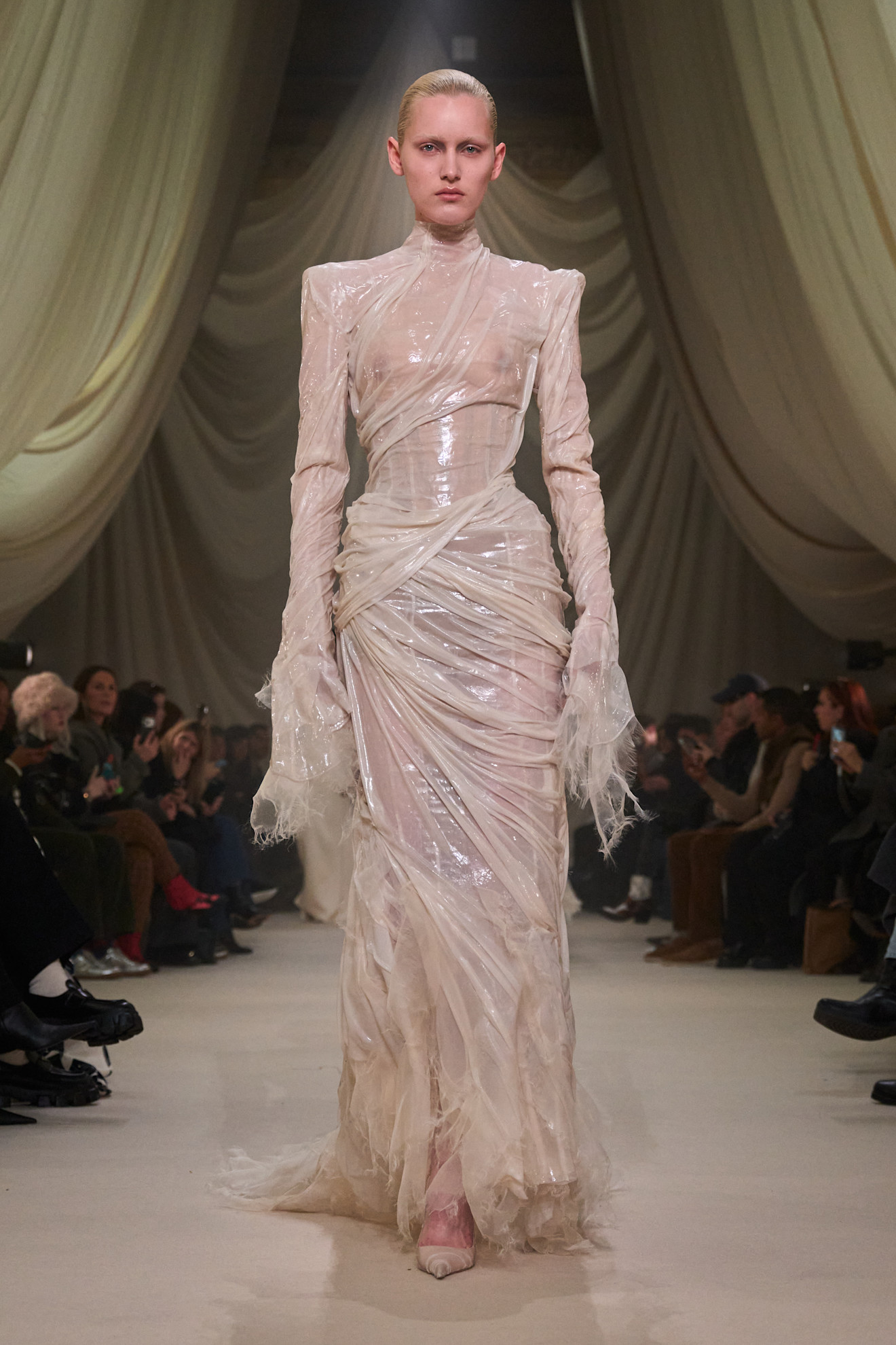 A model wore Teyana Taylor's dress on the Ashi Studio Spring 2026 couture runway