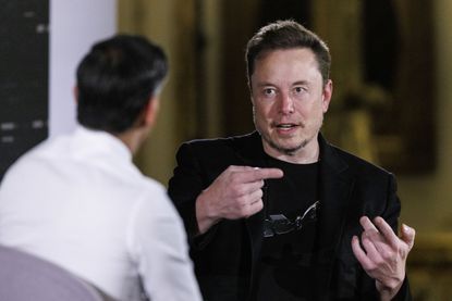 Elon Musk and UK leader Rishi Sunak