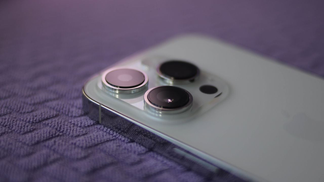 iPhone 14