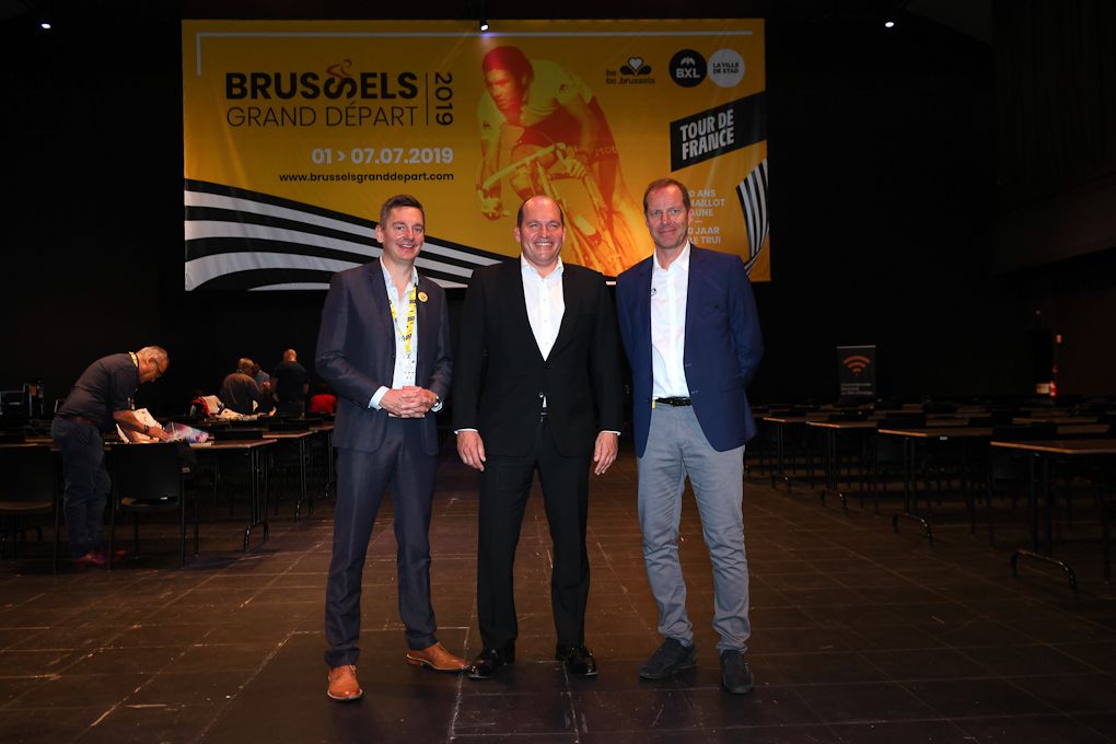Brussel mayor Philippe Close and Tour de France director Christian Prudhomme officially open the Grand Depart