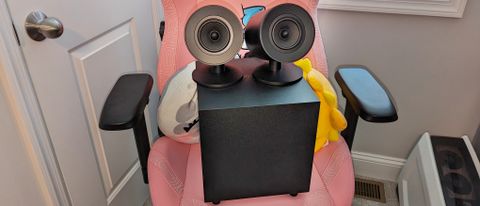 Razer Nommo V2 Pro computer speakers review