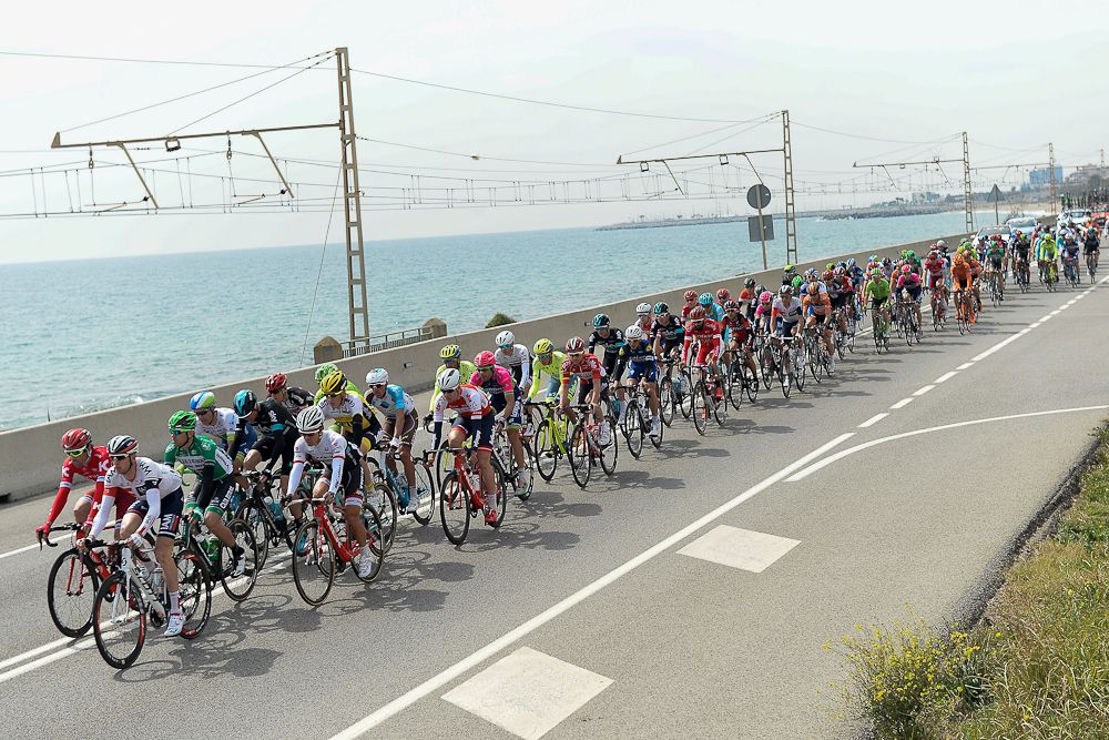 The Volta a Catalunya peloton during stage 2.