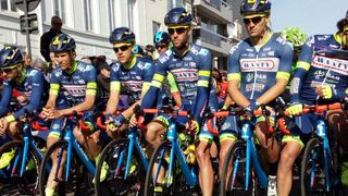 Gent-Wevelgem peloton remembers Antoine Demoitie with minute of silence