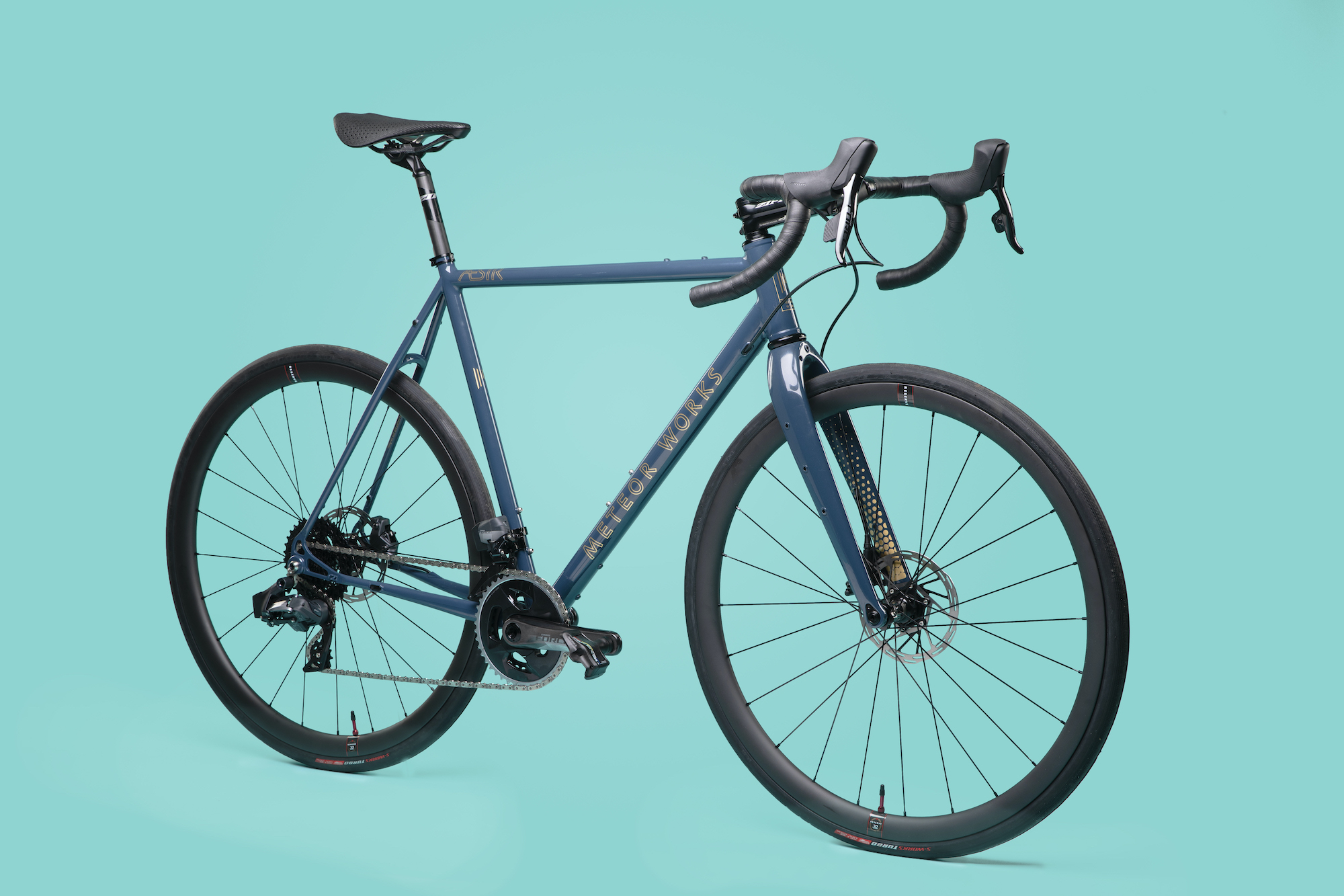 Meteor Works Aesir tourer bike