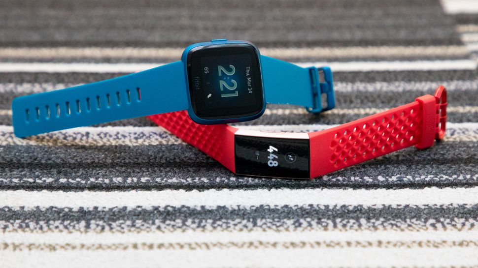 iwatch vs fitbit charge 3