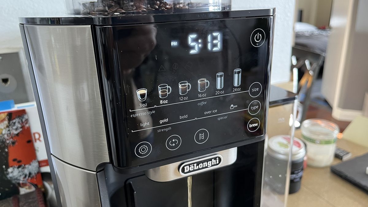 De'Longhi TrueBrew CAM1025MB review: a Robusta drip coffee maker to ...