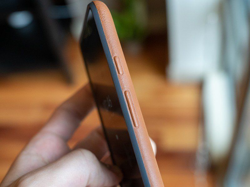 Bellroy leather Google Pixel 3 case
