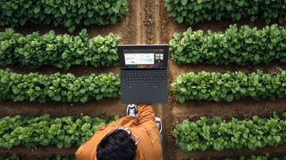 Microsoft Surface Laptop 5G