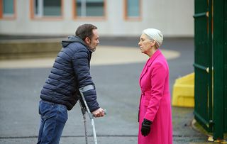 Geraldine wants answers about Summer’s progress from a strung out Billy