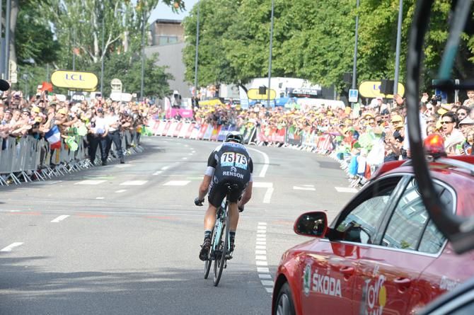 Tony Martin (Omega Pharma-Quickstep) heads to his stage victory in Mulhouse