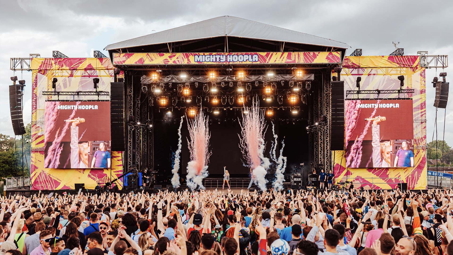 A photo at Mighty Hoopla festival.