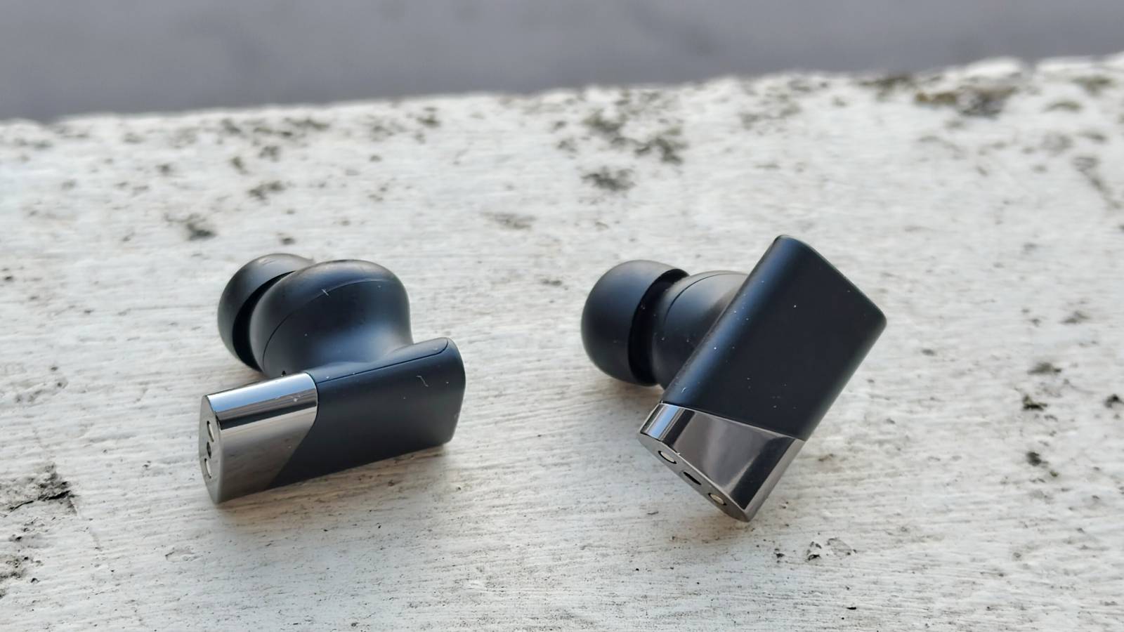 The Status Audio Pro X on a window sill.
