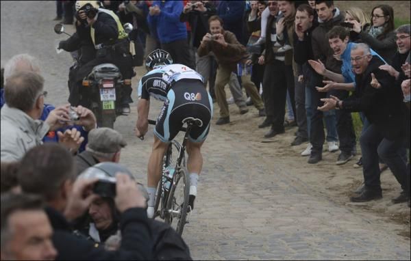 Boonen in splendid isolation on his way to victory at Paris-Roubaix 2012