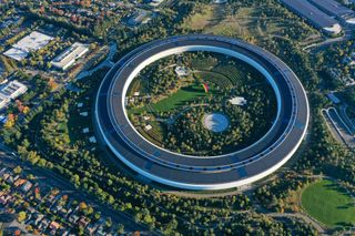 An aerial photo of Apple's ring-shaped Apple Park headquarters, located in Cupertino, California
