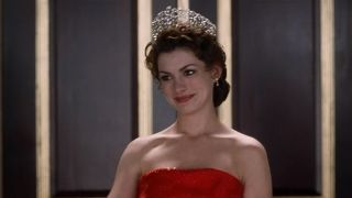 Anne Hathaway in The Princess Diaries 2: Royal Engagement 