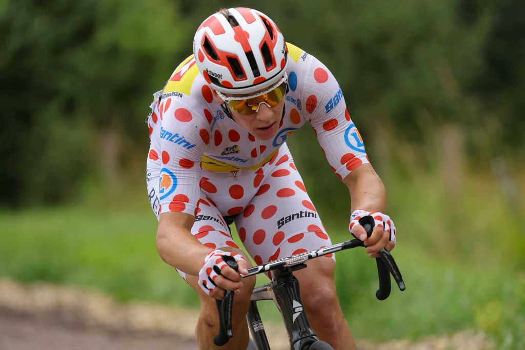 Uno-X Mobility team's Norwegian rider Jonas Abrahamsen wearing the climber's polka dot (dotted) jersey cycles in a breakaway during the 8th stage of the 111th edition of the Tour de France cycling race, 183,5 km between Semur-en-Auxois and Colombey-les-deux-Eglises, on July 6, 2024. (Photo by Thomas SAMSON / AFP)