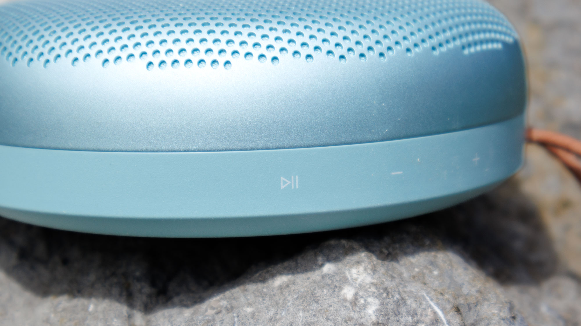Bang & Olufsen Beosound A1 3rd gen