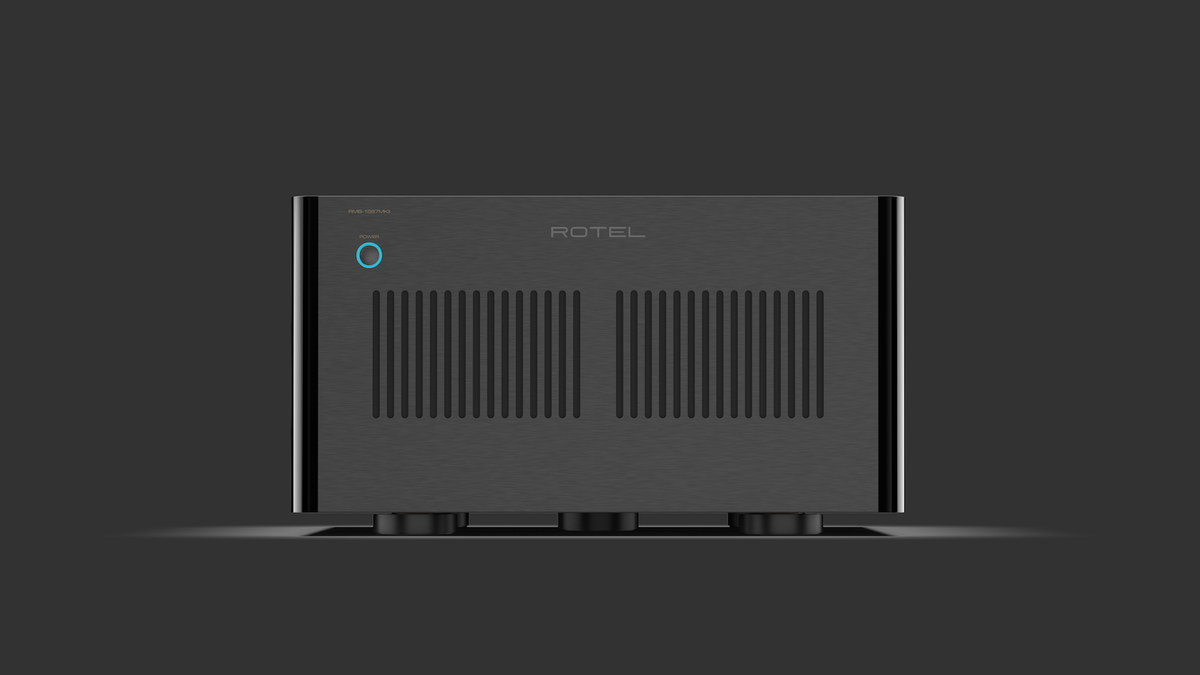 Home theatre amplifier: Rotel RMB-1587MKII