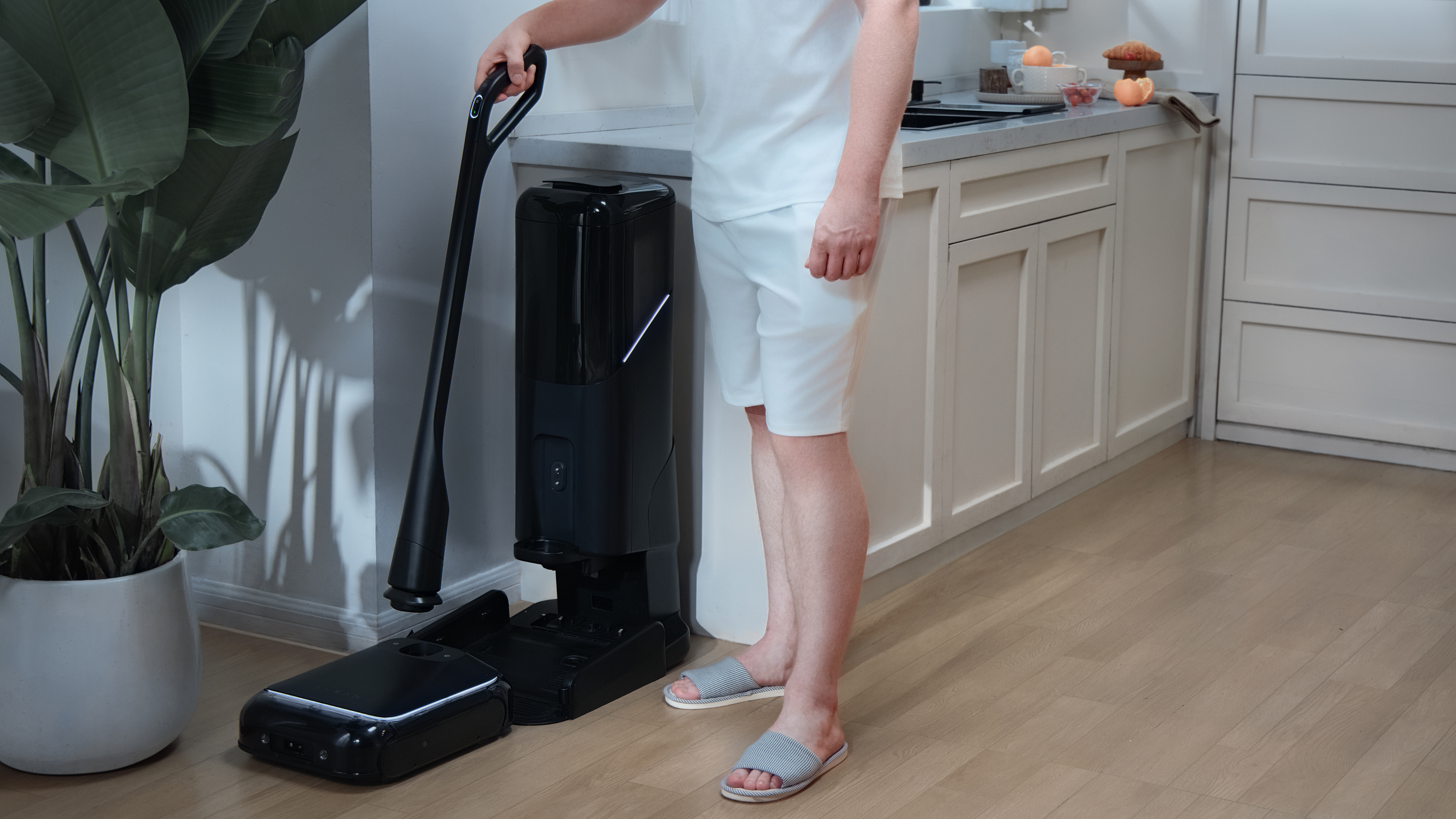 xLean TR1 robot / manual vacuum