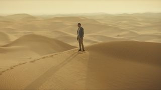 Matthew Fox as Andy Yeats in the desert in Last Light