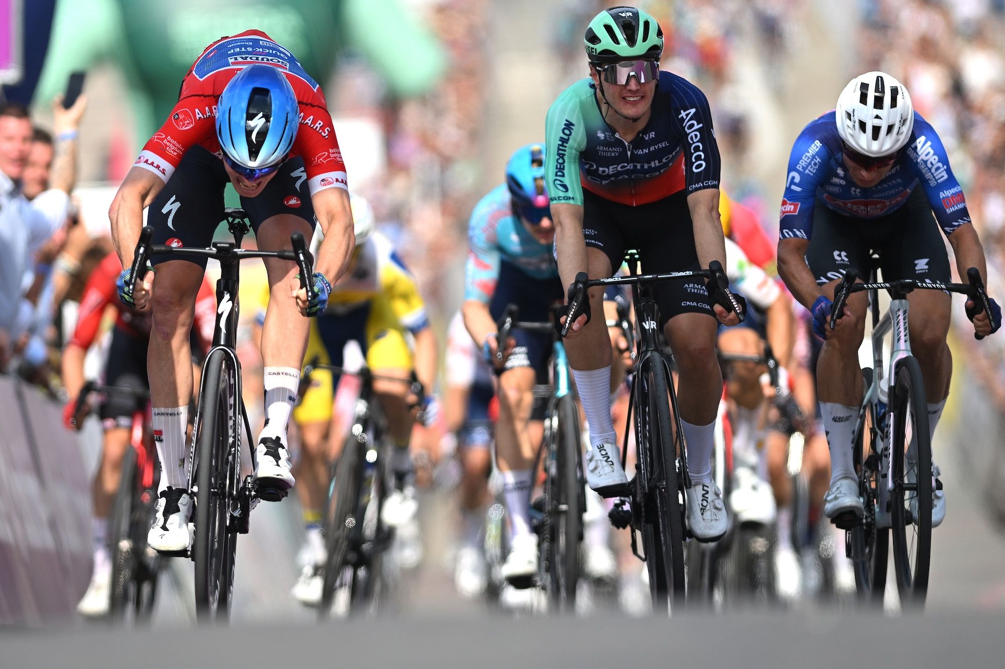 Baloise Belgium Tour: Tim Merlier wins stage 2 to claim race lead