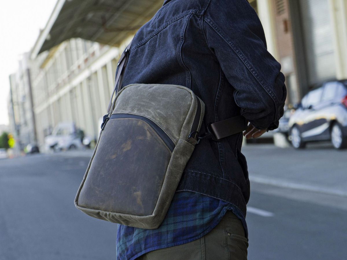 Waterfield Zoom Crossbody