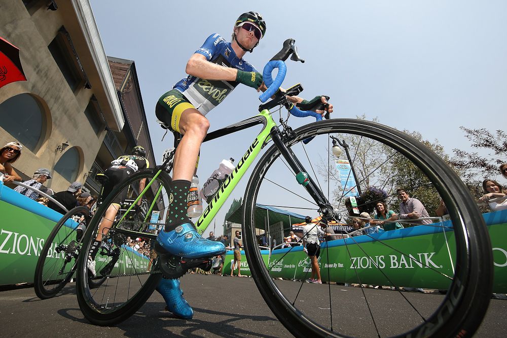 Alex Hoehn in the blue fan favorite jersey at the Tour of Utah