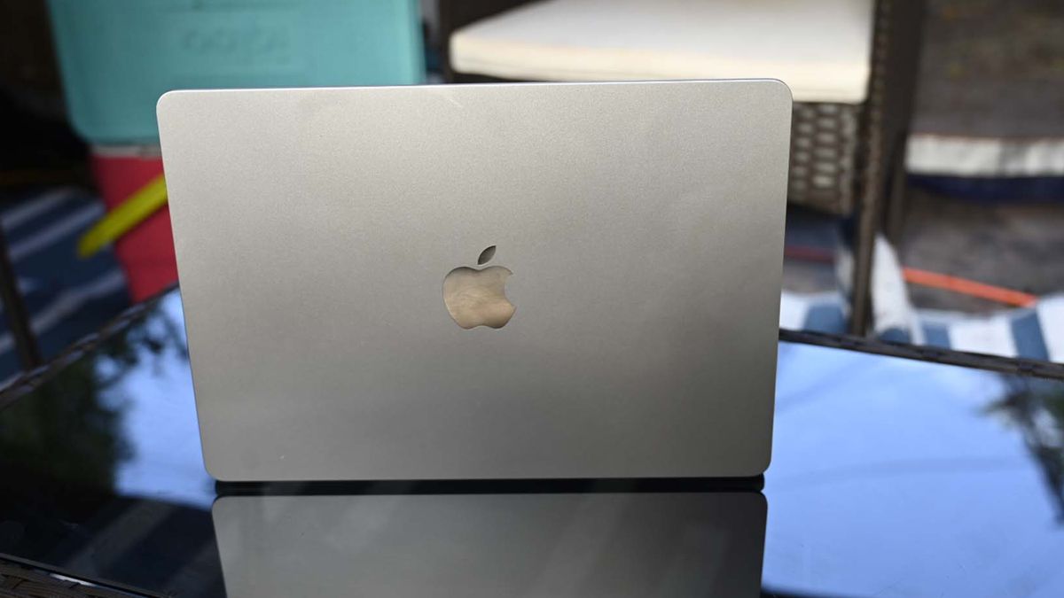 M2 MacBook Air